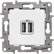 Розетка двойная USB ETIKA Legrand белая во Владивостоке