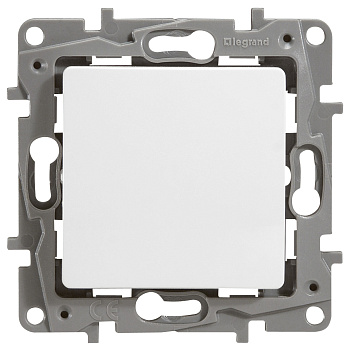 Переключатель одноклавишный ETIKA Legrand белый во Владивостоке