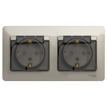 Розетка двойная Glossa SE с заземлением со шторками IP44 молочная сборе во Владивостоке