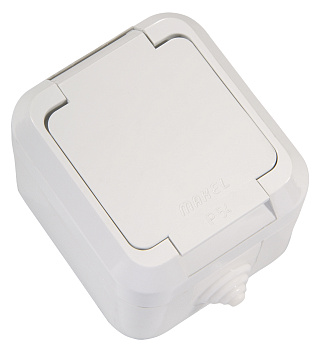 Розетка одинарная накладная с крышкой с заземлением IP44 MAKEL белая во Владивостоке