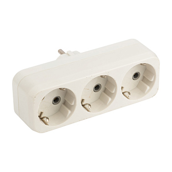 Разветвитель EKF PROxima 3 гнезда с заземлением плоский 16А 250B во Владивостоке