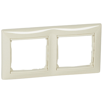 Рамка двойная VALENA Legrand крем во Владивостоке