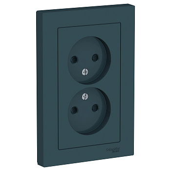 Розетка двойная AtlasDesign SE со шторками изумруд в сборе во Владивостоке