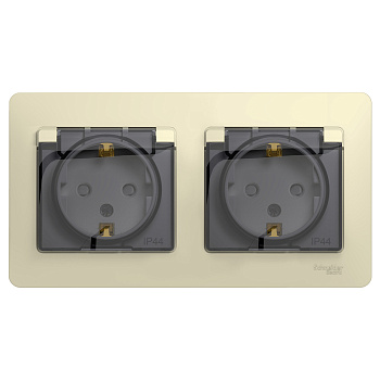 Розетка двойная Glossa SE IP44 с заземлением со шторками бежевая в сборе во Владивостоке